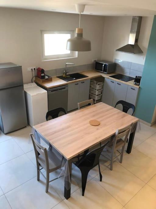 Ferienwohnung Le Logis Du Chesnot Saint-Quentin-sur-le-Homme Exterior foto
